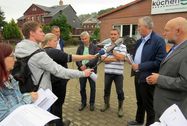 Bild vergr&ouml;&szlig;ern: stzarkregen 2