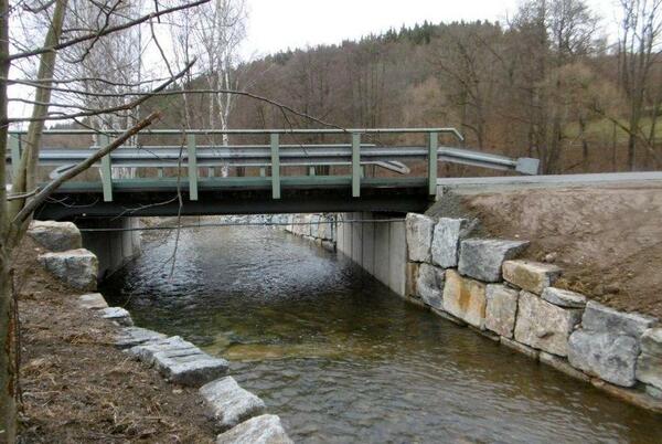 Bild vergr&ouml;&szlig;ern: Br&uuml;cke Hundsgr&uuml;n 2