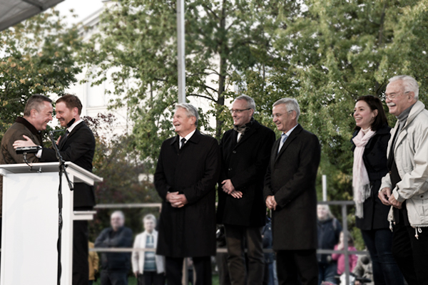 Bild vergr&ouml;&szlig;ern: Ansprache am Wendedenkmal in Plauen am 07.10.2019