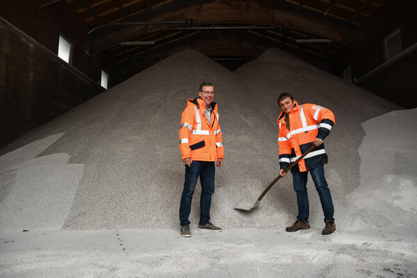 Bild vergr&ouml;&szlig;ern: Foto Archiv: In den vier Stra�enmeistereien ist man gut auf den Winter vorbereitet.