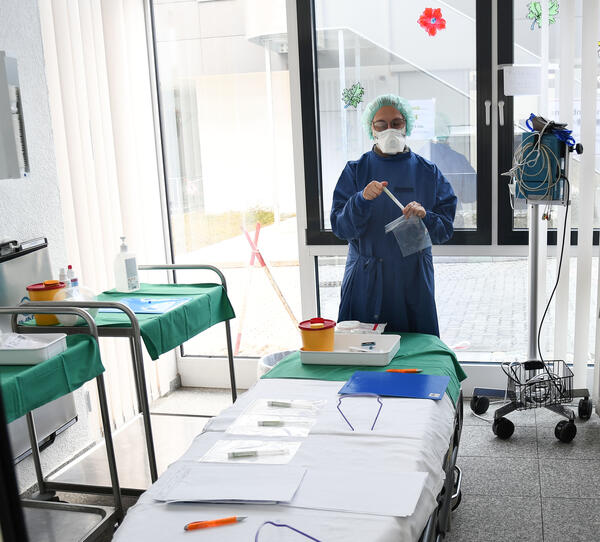 Bild vergr&ouml;&szlig;ern: Die Corona-Portalpraxis im Klinikum Oberg�ltzsch Rodewisch ist gut auf die Behandlung von Patienten vorbereitet.