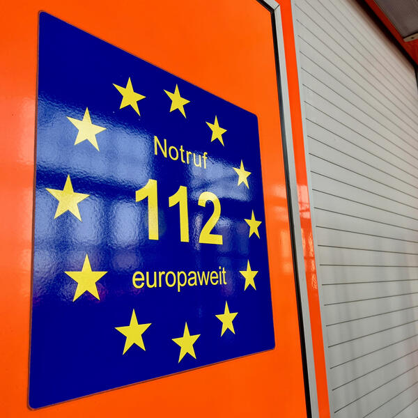 Bild vergr&ouml;&szlig;ern: Der j&auml;hrliche Tag des Europ&auml;ischen Notrufes 112 wird heute europaweit am 11. Februar begangen.