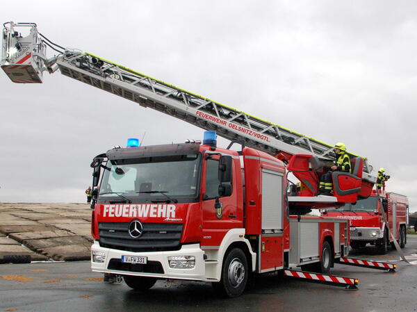 Bild vergr&ouml;&szlig;ern: Die Ortsfeuerwehren und Katastrophenschutzz&uuml;ge wurden mit viel neuer Technik ausgestattet