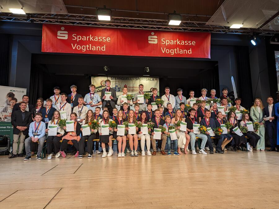 Die geehrten Nachwuchssportler.