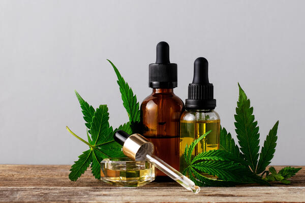 Bild vergr&ouml;&szlig;ern: Allgemeinverf�gung regelt Umgang mit CBD-haltigen Lebensmitteln