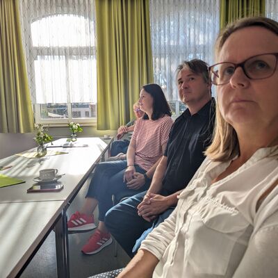 Bild vergr&ouml;&szlig;ern: Die Delegation auf Visite im Neusta&auml;dter B&uuml;rgersaal