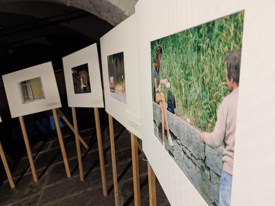 Zwei Ausstellungen wurden im Kellergew&ouml;lbe des Malzhauses gezeigt.