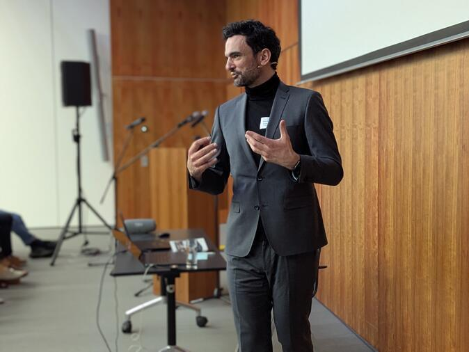 Prof. Dr. Marin Zec &uuml;ber die Lernmethoden und die Entwicklung von KI.