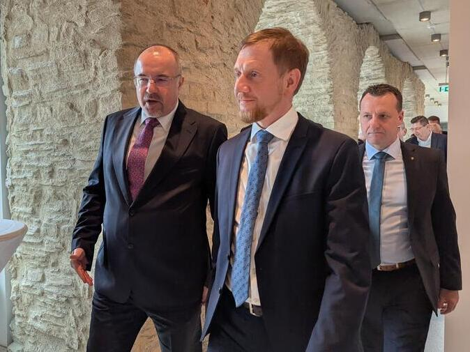 Ministerpr&auml;sident Michael Kretschmer kam zur Verleihung des Titels.
