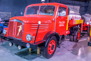 Bild vergr&ouml;&szlig;ern: Historischer Poller-"Truck".